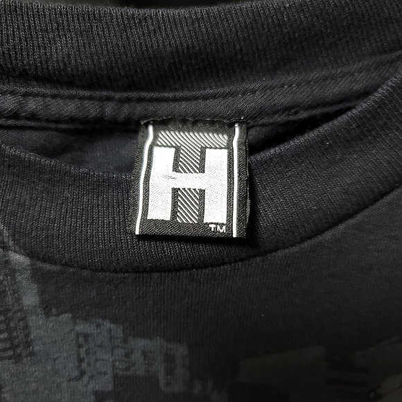 *Vintage* Late 1990's Theory Graffiti Art Spray Cans Shirt - Picture 3 of 6